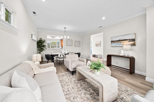 1576 Heritage Lane, Santa Cruz, CA 95062