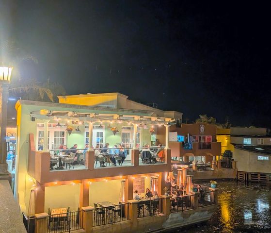 1576 Heritage Lane, Santa Cruz, CA 95062