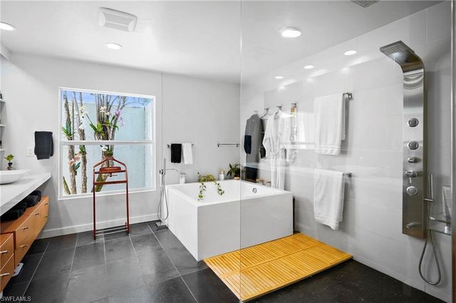 20333 Wildcat Run DR, Estero, FL 33928