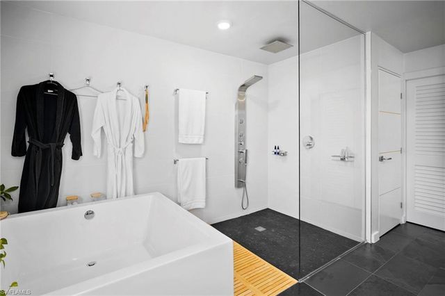 20333 Wildcat Run DR, Estero, FL 33928