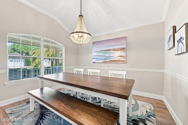 829 BONAIRE Circle, Jacksonville Beach, FL 32250