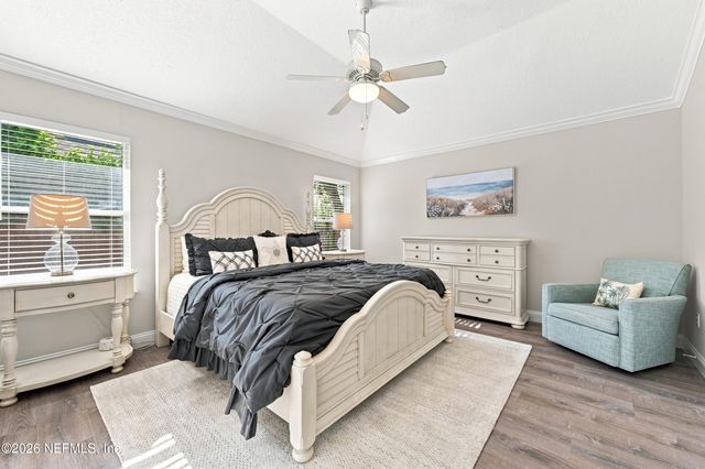 829 BONAIRE Circle, Jacksonville Beach, FL 32250