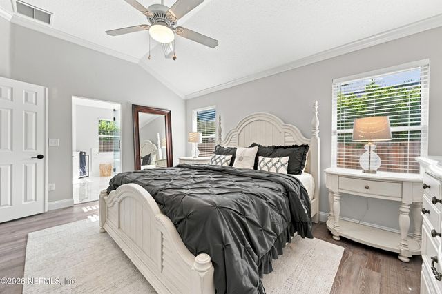 829 BONAIRE Circle, Jacksonville Beach, FL 32250