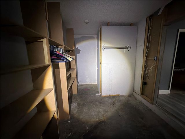 8221 NORMANDY DRIVE, Weeki Wachee, FL 34613