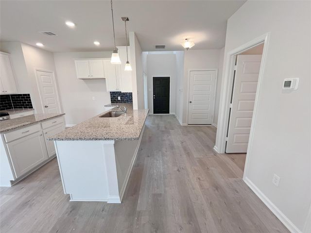 6218 Park Landing Lane, Baytown, TX 77521