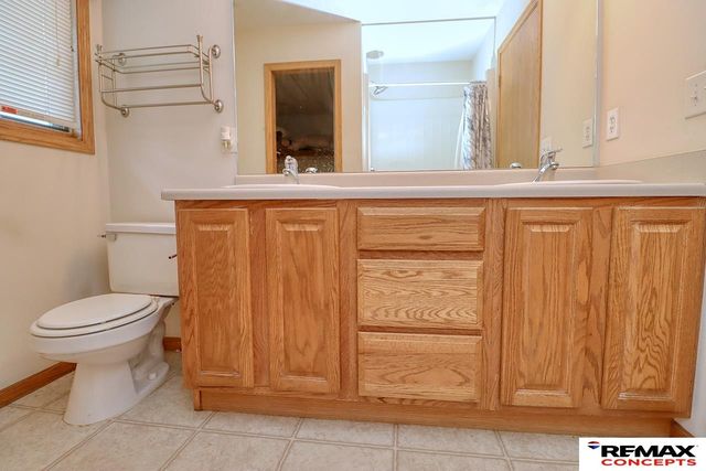1123 Rainy River Bay, Lincoln, NE 68505