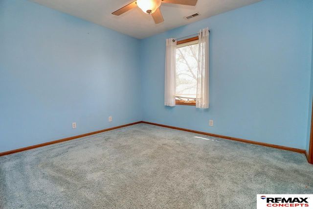 1123 Rainy River Bay, Lincoln, NE 68505