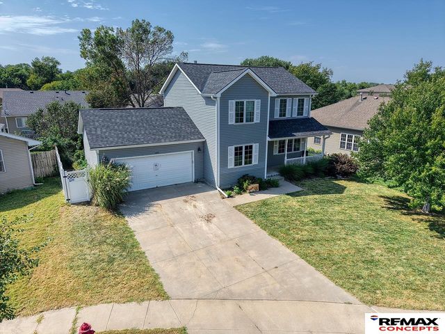 1123 Rainy River Bay, Lincoln, NE 68505