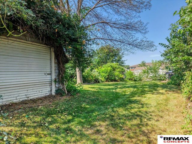 1123 Rainy River Bay, Lincoln, NE 68505