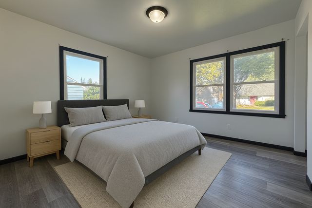 1874 Hoyt Avenue E, Saint Paul, MN 55119