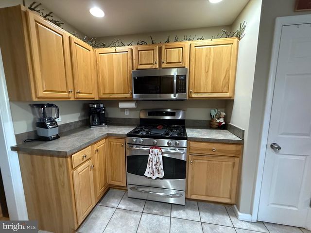 126 CRANBROOK DR, Dover, PA 17315