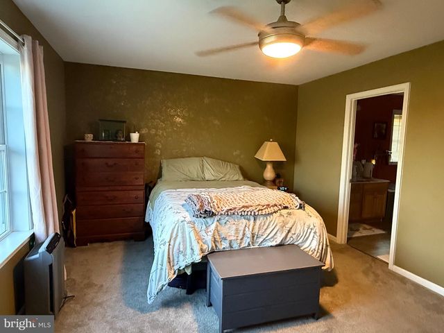 126 CRANBROOK DR, Dover, PA 17315