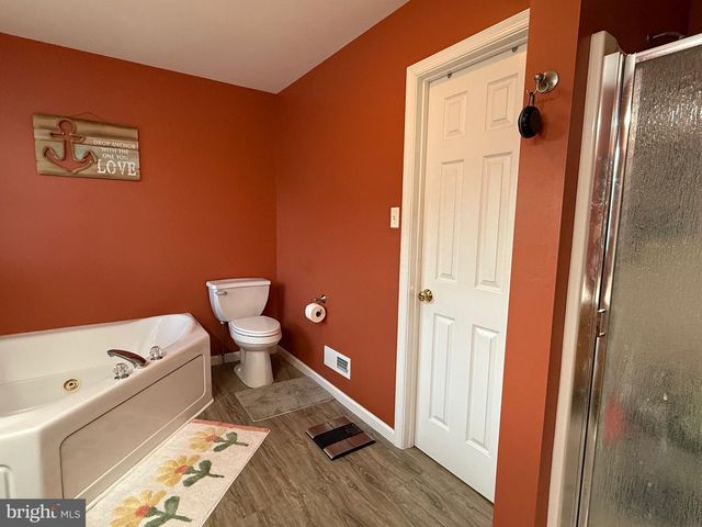 126 CRANBROOK DR, Dover, PA 17315