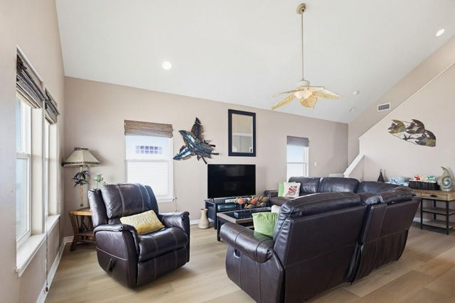 1327 Emerald Drive, Crystal Beach, TX 77650