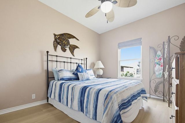 1327 Emerald Drive, Crystal Beach, TX 77650
