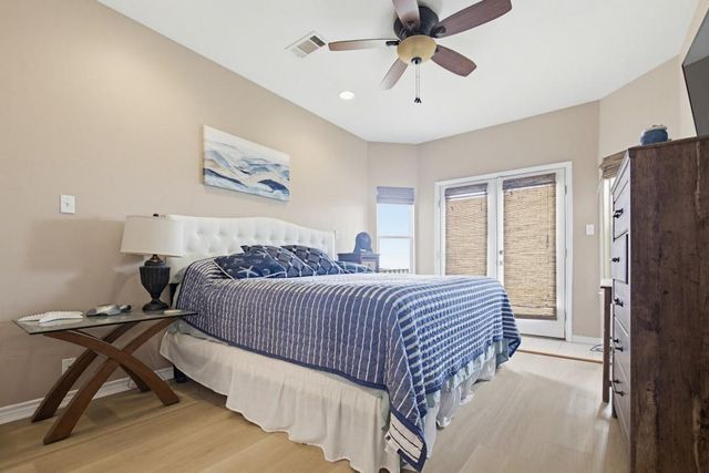 1327 Emerald Drive, Crystal Beach, TX 77650