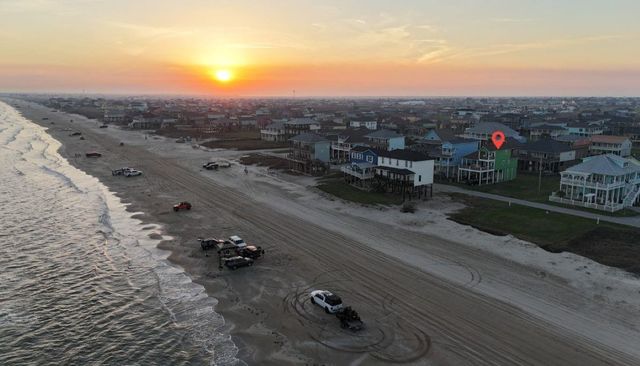 1327 Emerald Drive, Crystal Beach, TX 77650