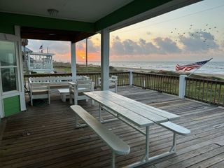 1327 Emerald Drive, Crystal Beach, TX 77650