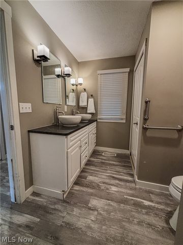 181 Sunset Road, Avon Lake, OH 44012