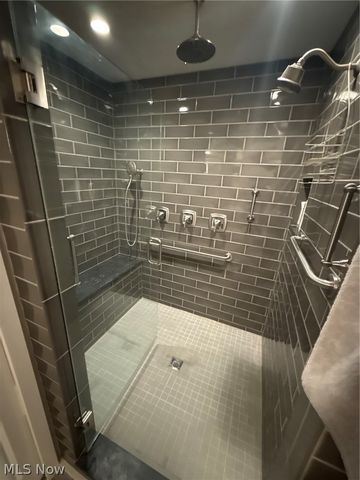 181 Sunset Road, Avon Lake, OH 44012