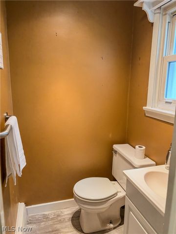 181 Sunset Road, Avon Lake, OH 44012