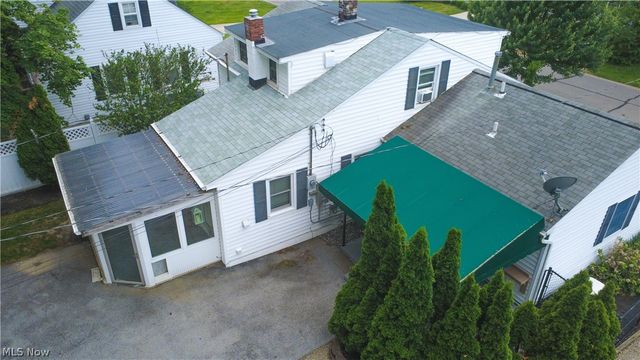 181 Sunset Road, Avon Lake, OH 44012