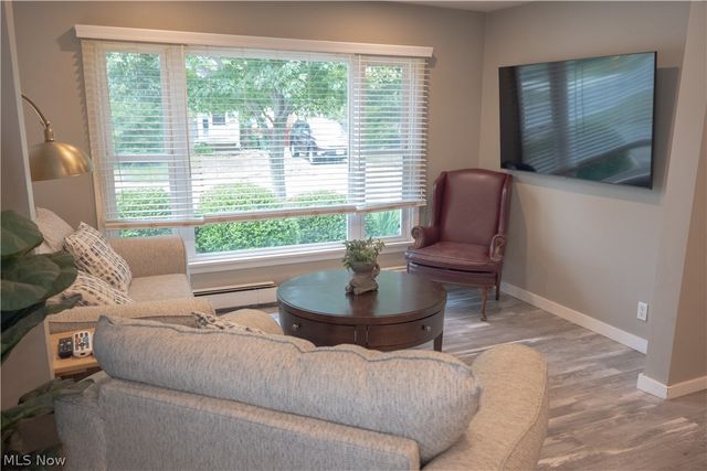 181 Sunset Road, Avon Lake, OH 44012