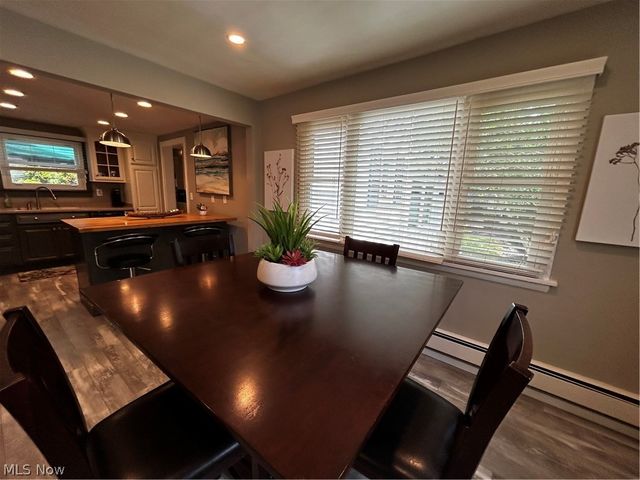 181 Sunset Road, Avon Lake, OH 44012