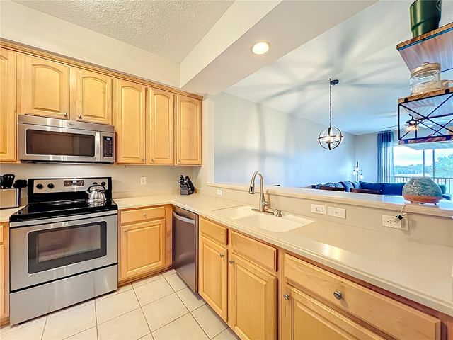 9417 MYRTLE CREEK LANE 609, Orlando, FL 32832