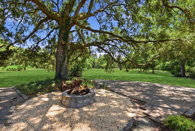 2760 Trucklands Road, Johns Island, SC 29455