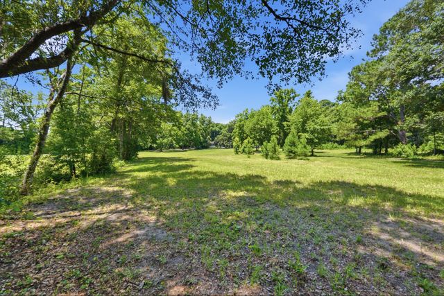 2760 Trucklands Road, Johns Island, SC 29455