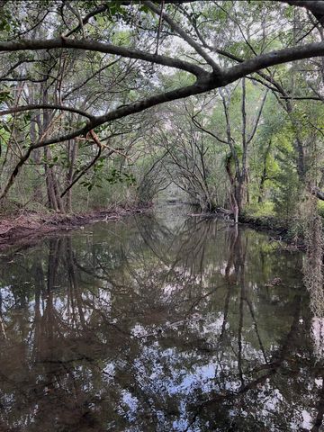 2760 Trucklands Road, Johns Island, SC 29455