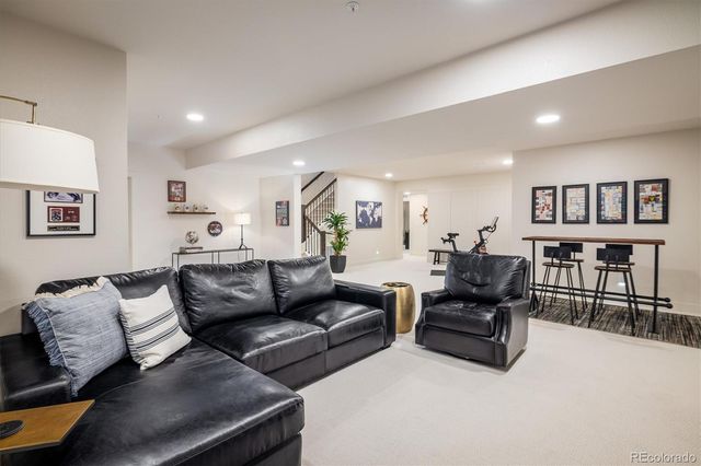 8263 S Queen Street, Littleton, CO 80127