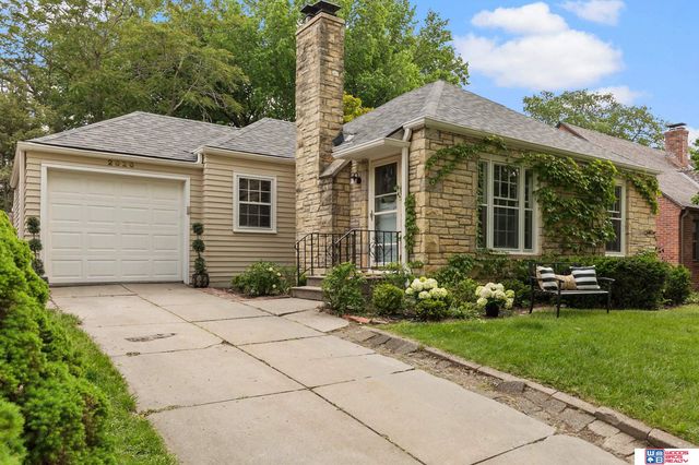 2526 Lafayette Avenue, Lincoln, NE 68502
