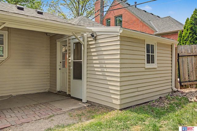 2526 Lafayette Avenue, Lincoln, NE 68502