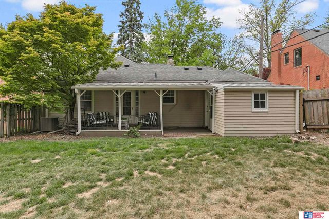2526 Lafayette Avenue, Lincoln, NE 68502