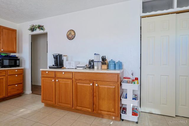 9551 Trafalgar Court, Colerain Twp, OH 45251