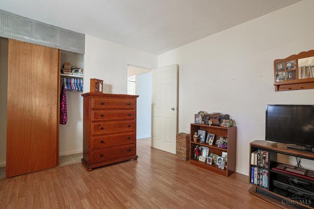 9551 Trafalgar Court, Colerain Twp, OH 45251