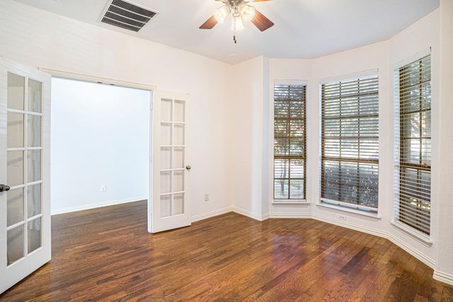 4028 Burwood Drive, Fort Worth, TX 76262