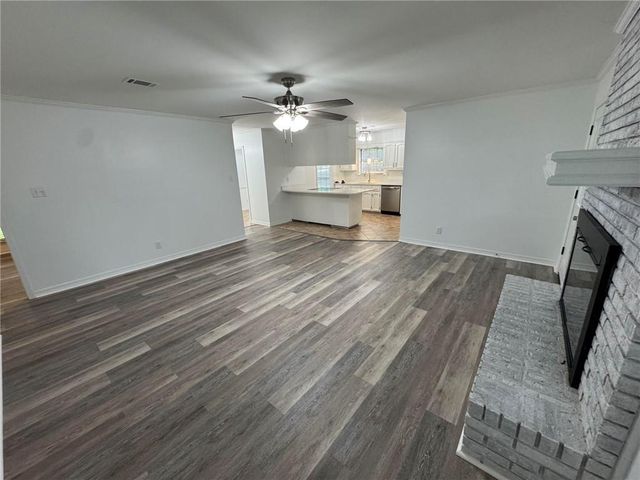 4066 Kingston Court, Saraland, AL 36571