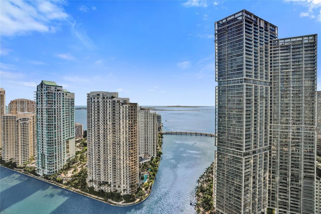 300 Biscayne Boulevard Way 3304C, Miami, FL 33131