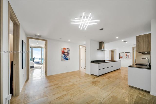 1000 Brickell Plaza PH5503, Miami, FL 33131