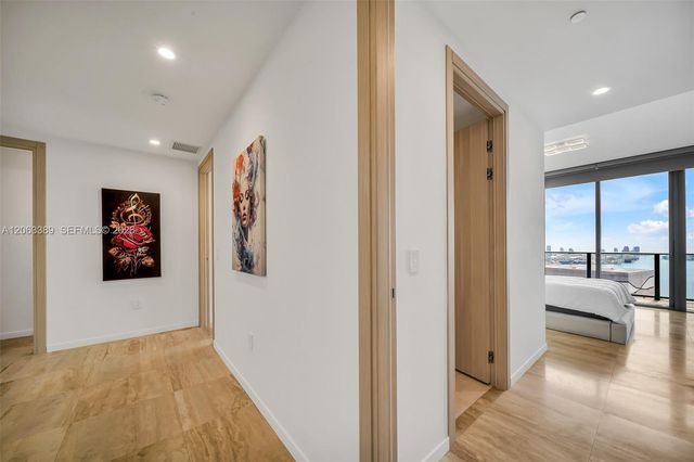 1000 Brickell Plaza PH5503, Miami, FL 33131