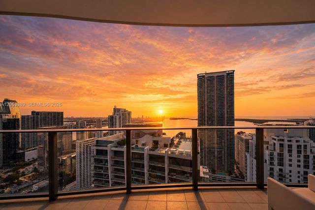 1000 Brickell Plaza PH5503, Miami, FL 33131