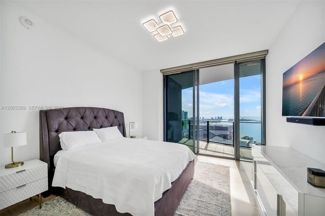 1000 Brickell Plaza PH5503, Miami, FL 33131