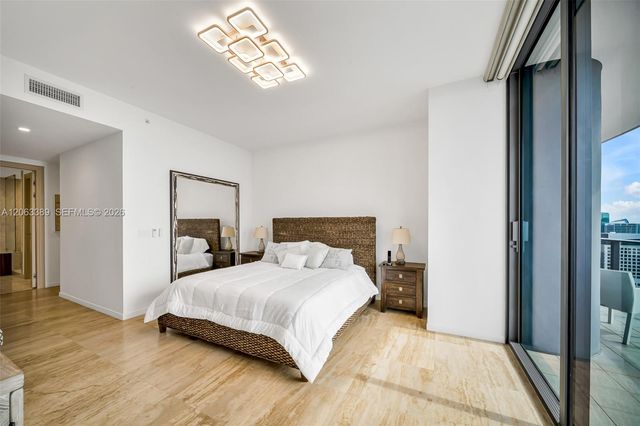 1000 Brickell Plaza PH5503, Miami, FL 33131