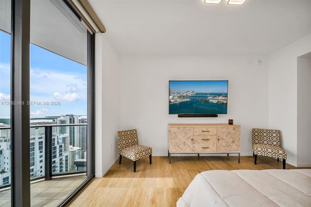 1000 Brickell Plaza PH5503, Miami, FL 33131