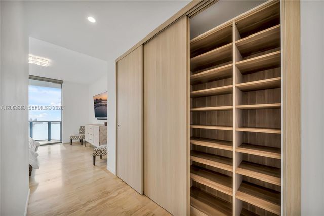 1000 Brickell Plaza PH5503, Miami, FL 33131