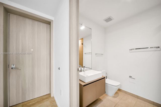 1000 Brickell Plaza PH5503, Miami, FL 33131