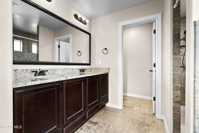 12122 Chapel Hill Road, El Paso, TX 79928